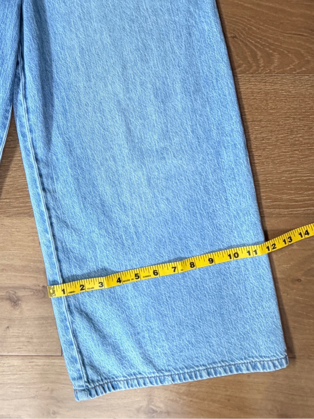 NWOT Abercrombie Kids Boho Preppy Wide Leg Denim Jumpsuit Smocked Girls Sz 11/12 - Picture 9 of 11